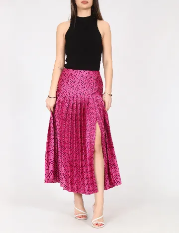 Fusta River Island, roz