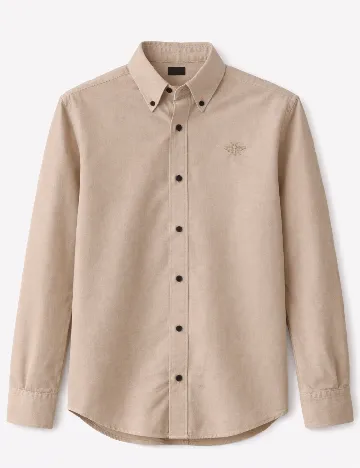 Camasa River Island, maro