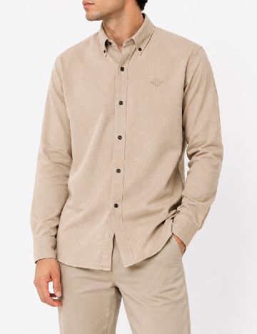 Camasa River Island, maro