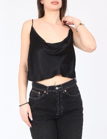 Top Bershka, negru
