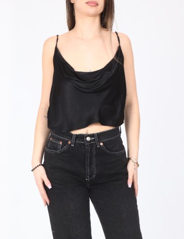Top Bershka, negru