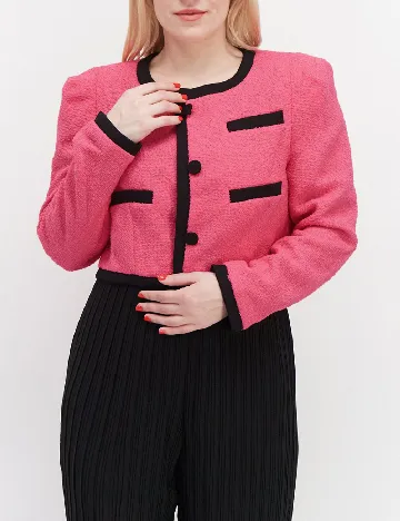 Jacheta River Island, roz