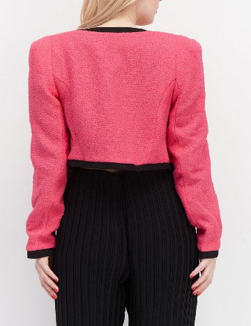 Jacheta River Island, roz