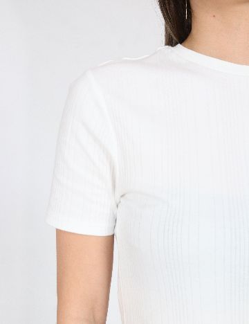 Tricou River Island, alb