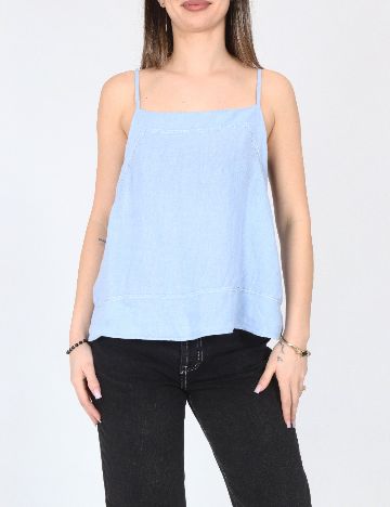 Maiou Zara, albastru