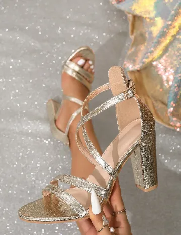 Sandale SHEIN, auriu
