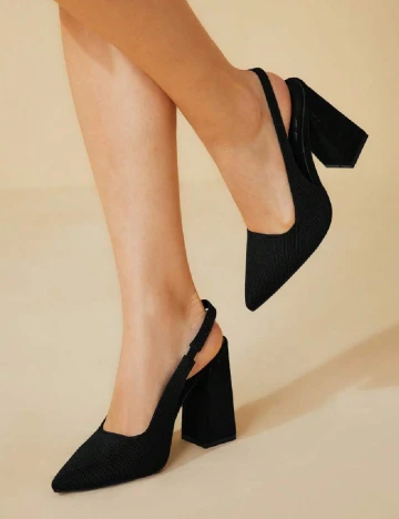 Pantofi Cuccoo, negru