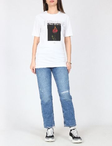 Tricou River Island, alb