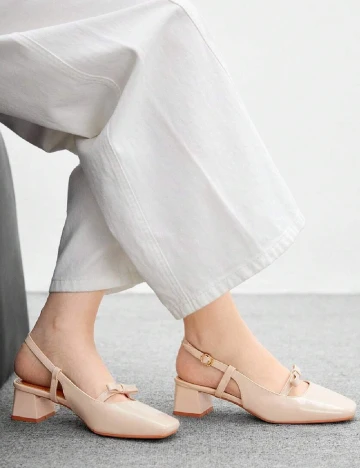 Pantofi Cuccoo, crem