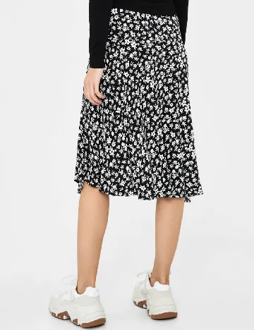 Fusta Bershka, negru/alb