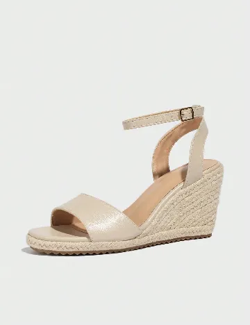 Sandale SHEIN, crem