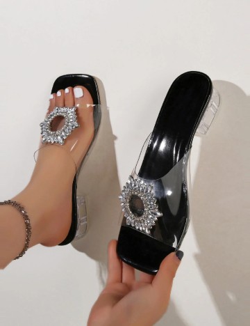 Saboti SHEIN, transparent