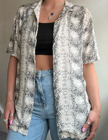 Camasa River Island, imprimeu sarpe