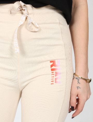 Pantaloni River Island, crem