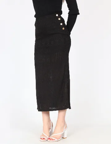 Fusta River Island, negru