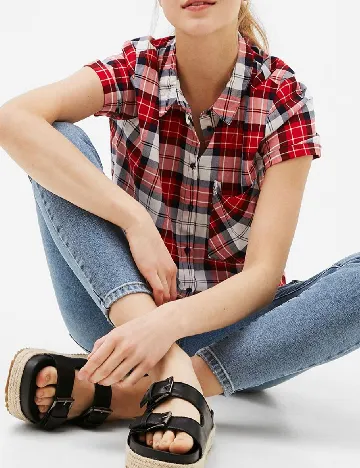 Camasa Bershka, rosu