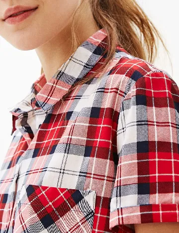 Camasa Bershka, rosu