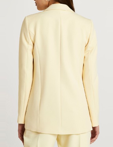 Sacou River Island, galben