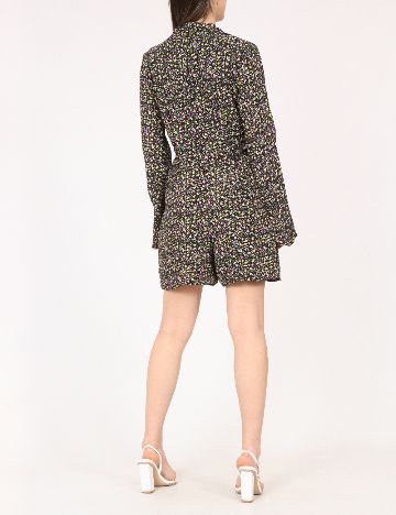 Salopeta River Island, floral