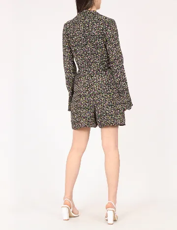 Salopeta River Island, floral