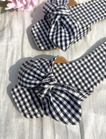 Slapi SHEIN, alb/negru