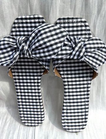 Slapi SHEIN, alb/negru