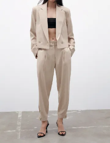 Pantaloni Zara, crem