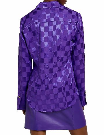 Camasa River Island, mov