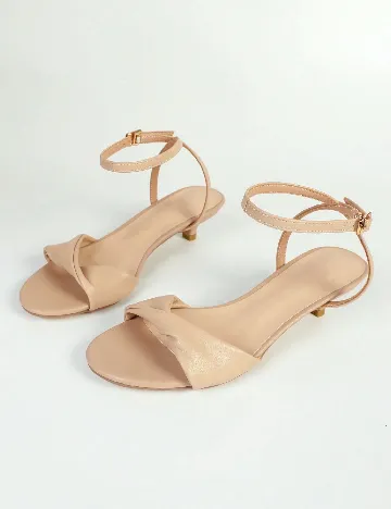 Sandale SHEIN, crem