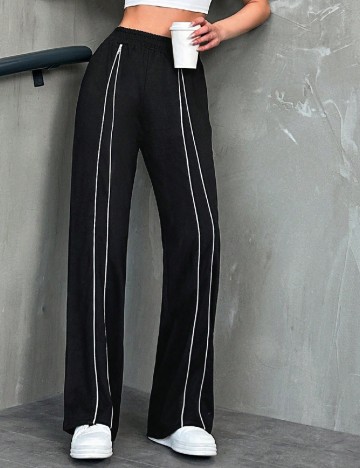 Pantaloni SHEIN, negru