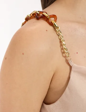 Maiou River Island, crem