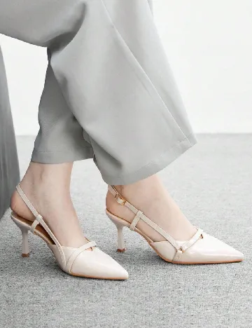 Pantofi Cuccoo, crem