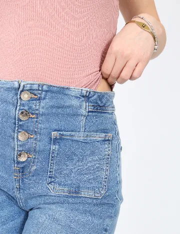 Body River Island, roz pudra