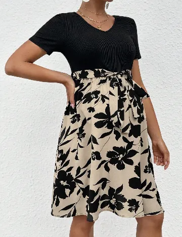 Rochie scurta SHEIN Maternity, crem/negru