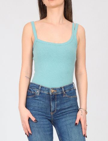 Body River Island, albastru