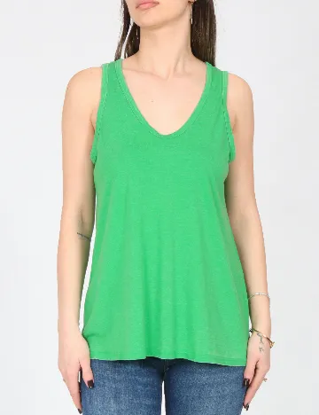 Maiou River Island, verde