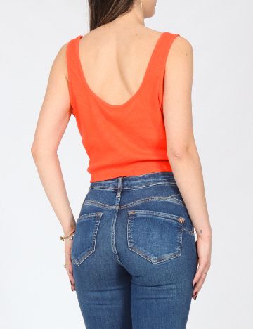 Top River Island, portocaliu