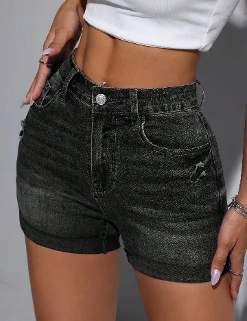 Pantaloni scurti SHEIN, negru