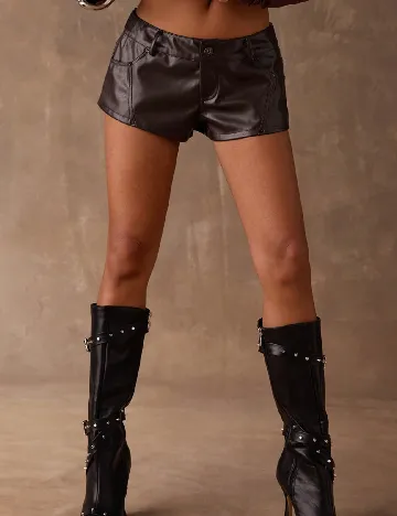 Pantaloni scurti SHEIN, maro