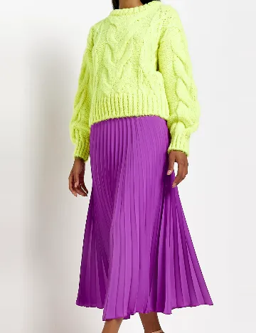 Fusta River Island, mov