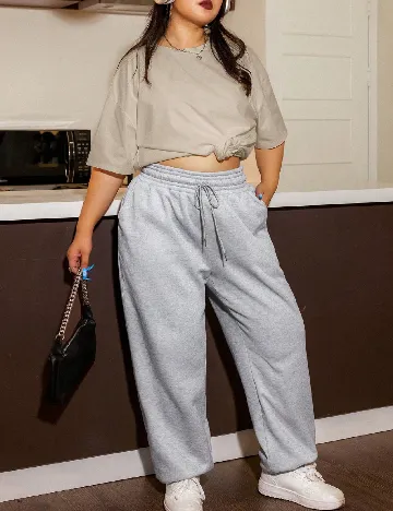 Tricou Oversize SHEIN CURVE, maro deschis