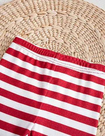 Compleu Cozy Pixies, rosu