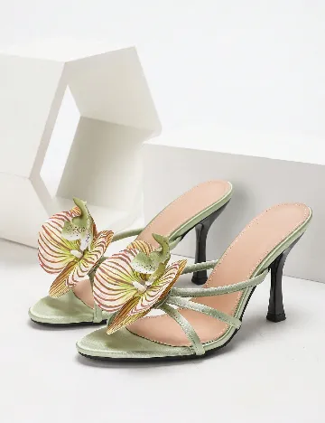 Saboti Cuccoo, verde