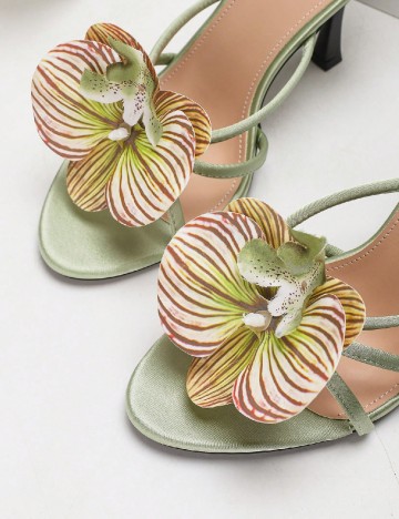 Saboti Cuccoo, verde