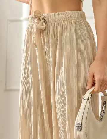 Pantaloni SHEIN, crem