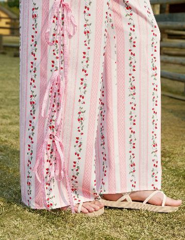 Pantaloni Romwe, mix culori