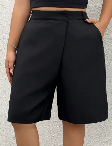 Pantaloni scurti Dazy Plus Size, negru