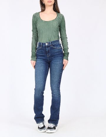 Body River Island, verde