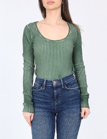 Body River Island, verde