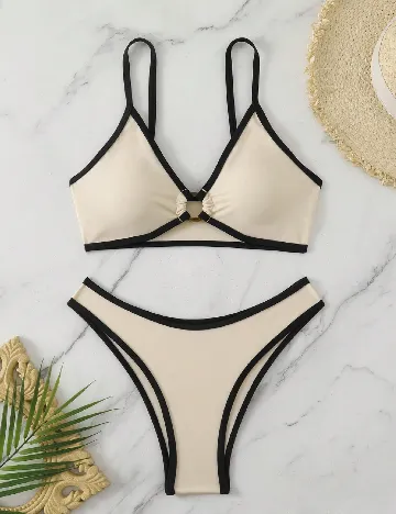 Costum de baie SHEIN, crem